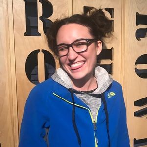 Meet your Posher, Kayla